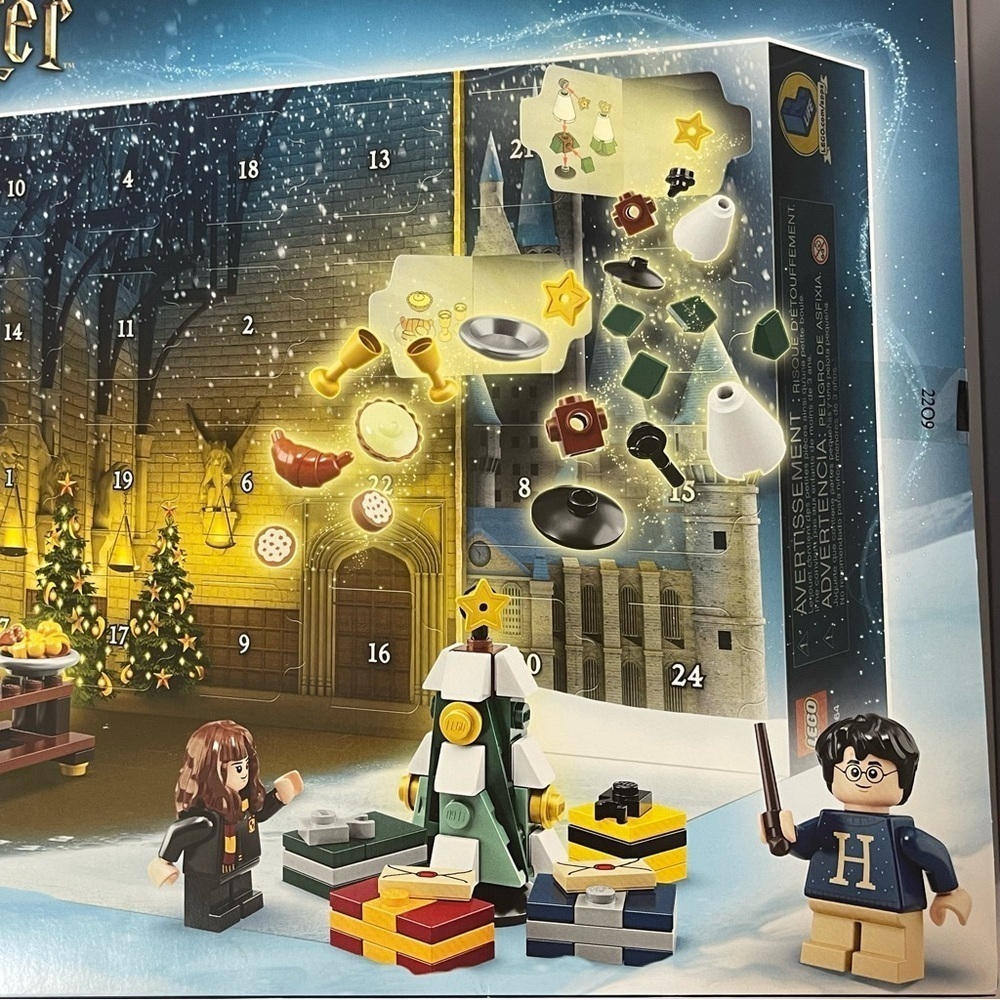 LEGO Harry Potter Advent Calendar 75964 Building Kit (305 Pieces) 2019 Advent‌‌ - Picture 9 of 10